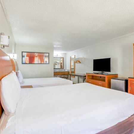 Cozy Garden Inn By Oyo Hwy 40 Richmond Esterno foto