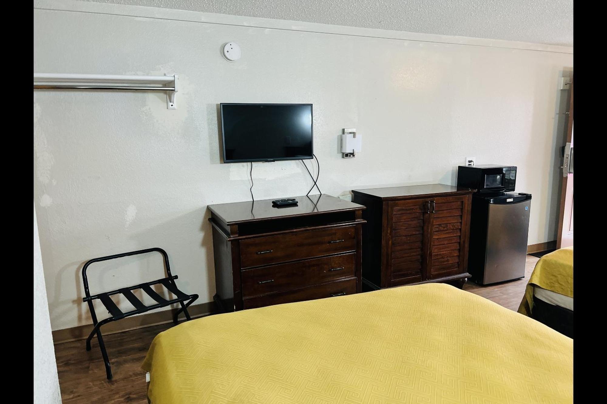 Cozy Garden Inn By Oyo Hwy 40 Richmond Esterno foto