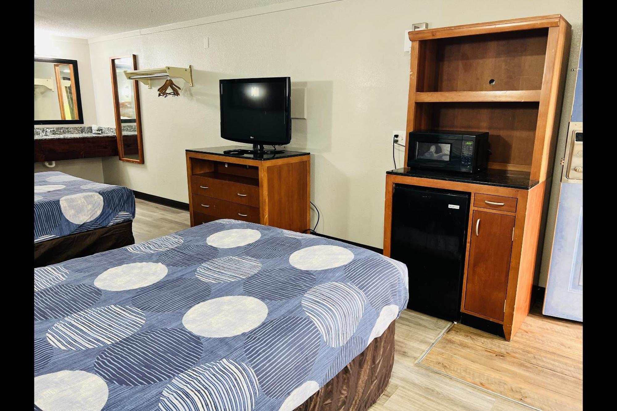Cozy Garden Inn By Oyo Hwy 40 Richmond Esterno foto