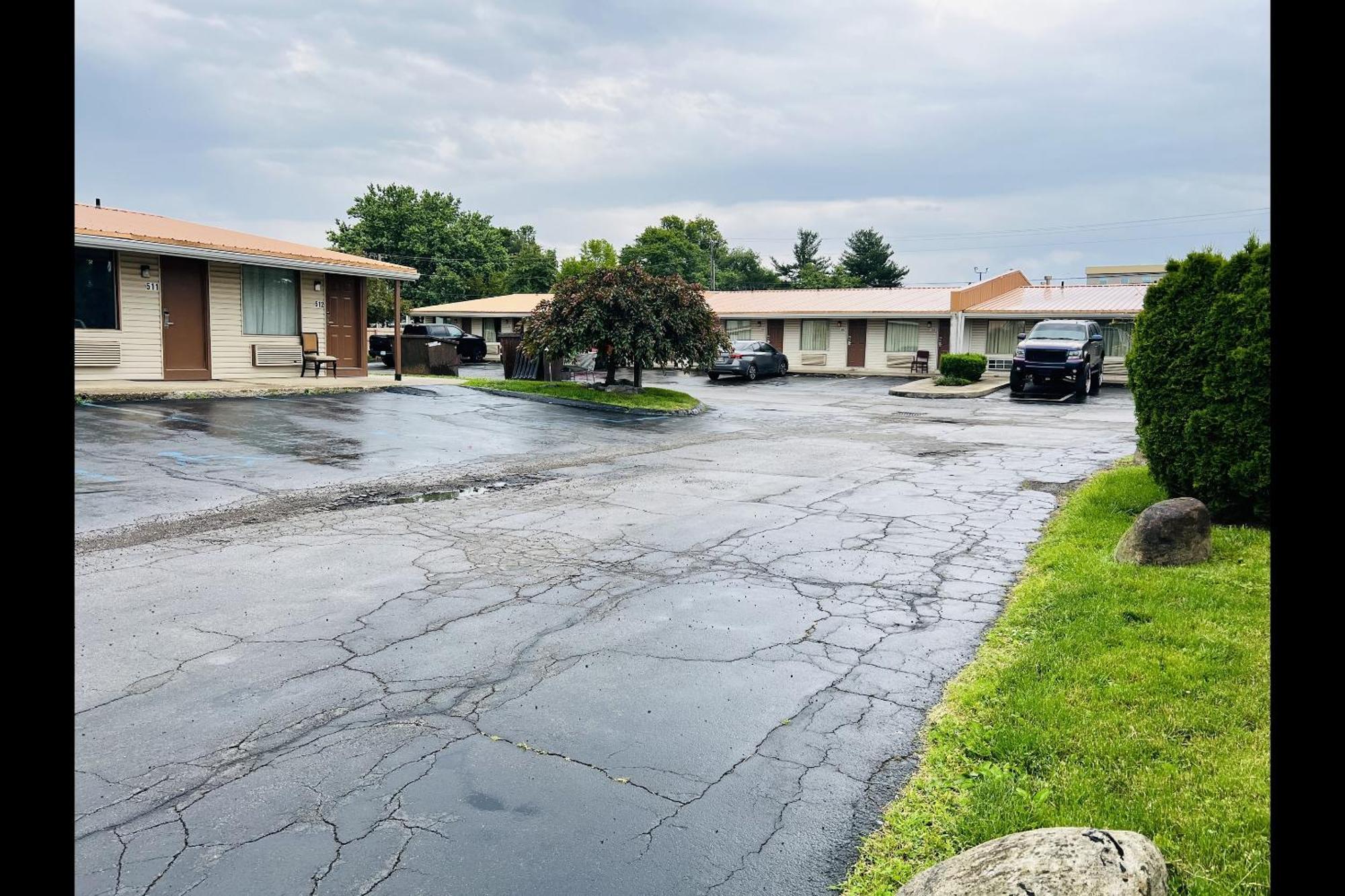 Cozy Garden Inn By Oyo Hwy 40 Richmond Esterno foto