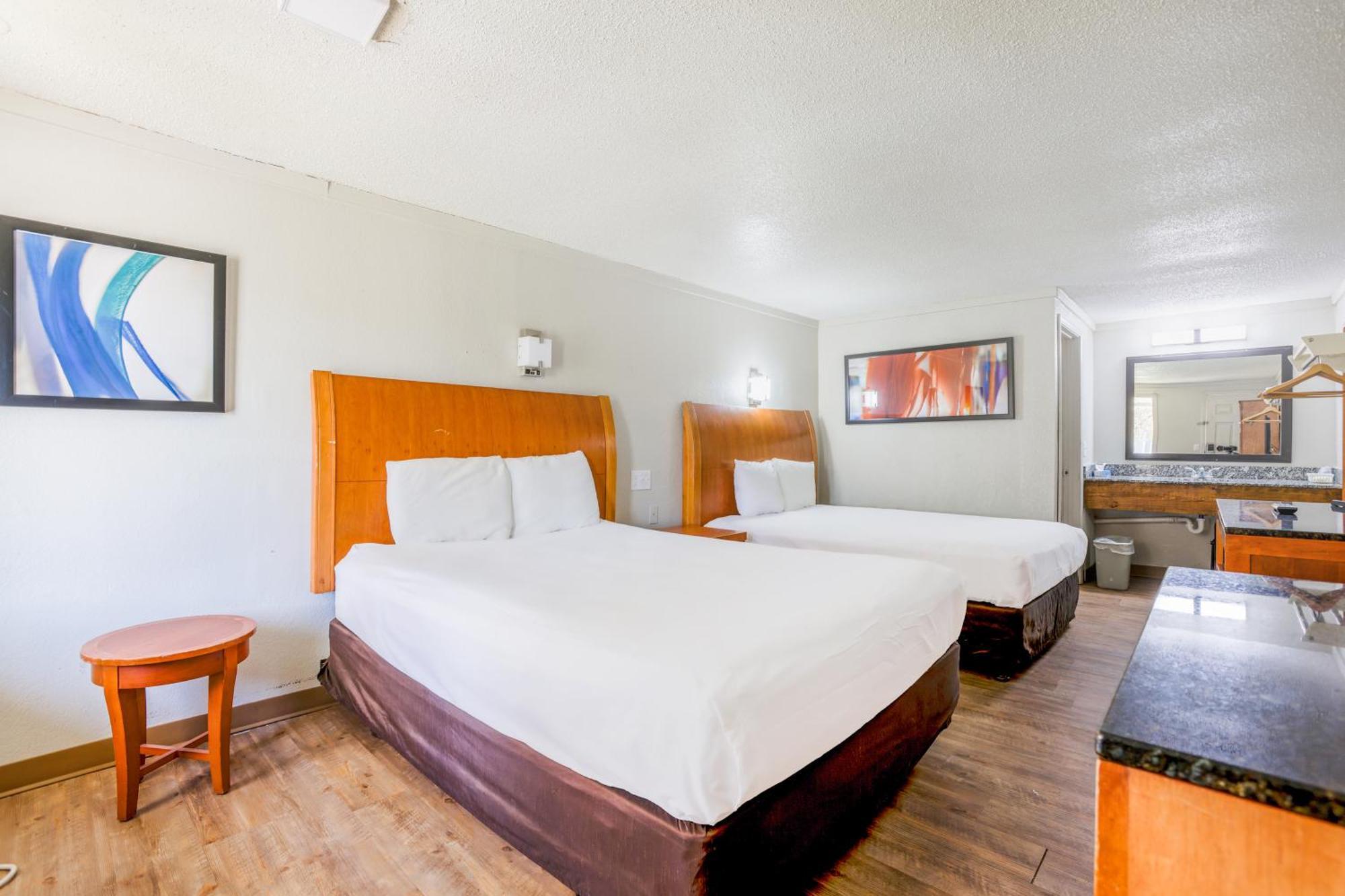 Cozy Garden Inn By Oyo Hwy 40 Richmond Esterno foto
