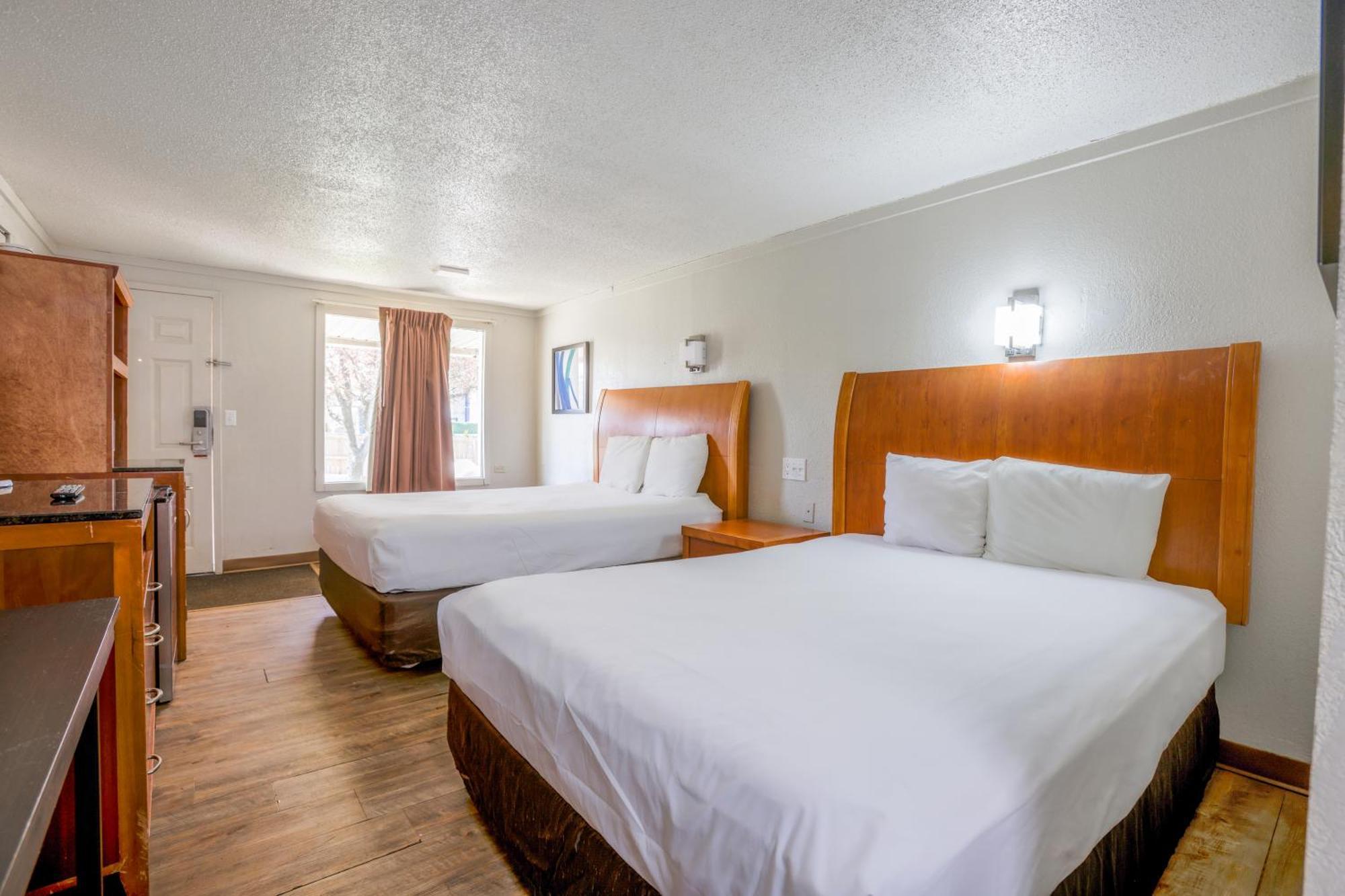 Cozy Garden Inn By Oyo Hwy 40 Richmond Esterno foto