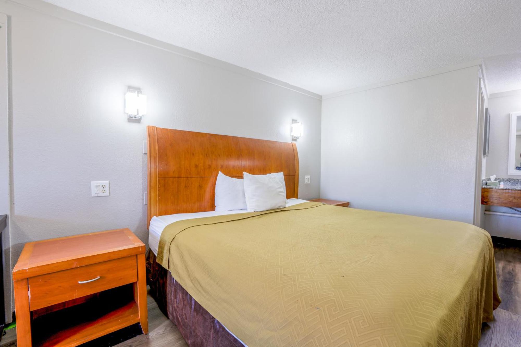 Cozy Garden Inn By Oyo Hwy 40 Richmond Esterno foto