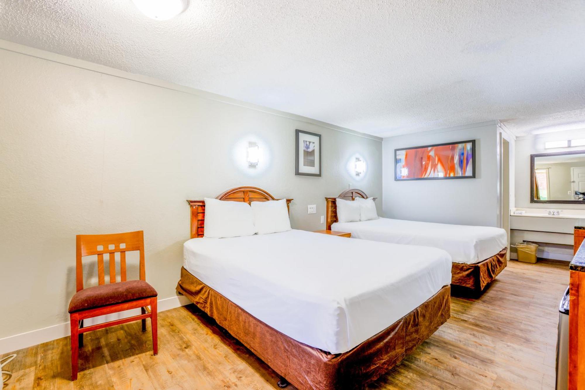 Cozy Garden Inn By Oyo Hwy 40 Richmond Esterno foto