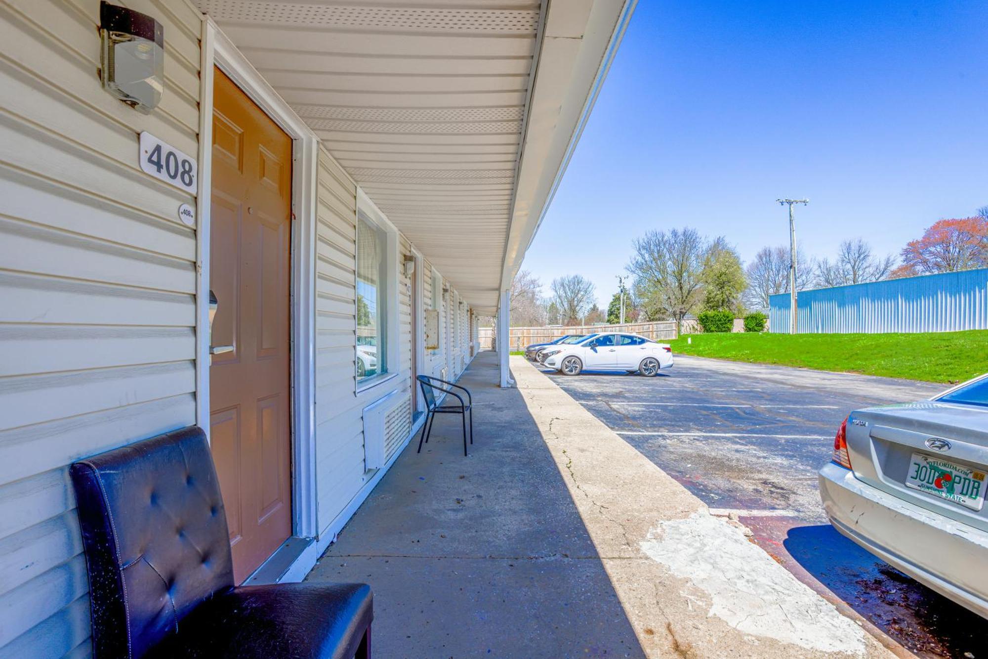 Cozy Garden Inn By Oyo Hwy 40 Richmond Esterno foto